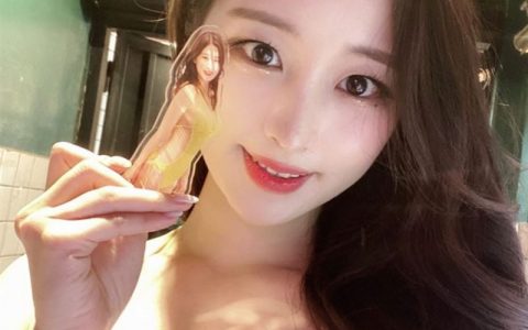 D罩杯韩国第一辣模女主播金娜贞（김 나 정 ），美美床照写真曝光！